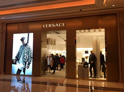 versace star casino|Versace .